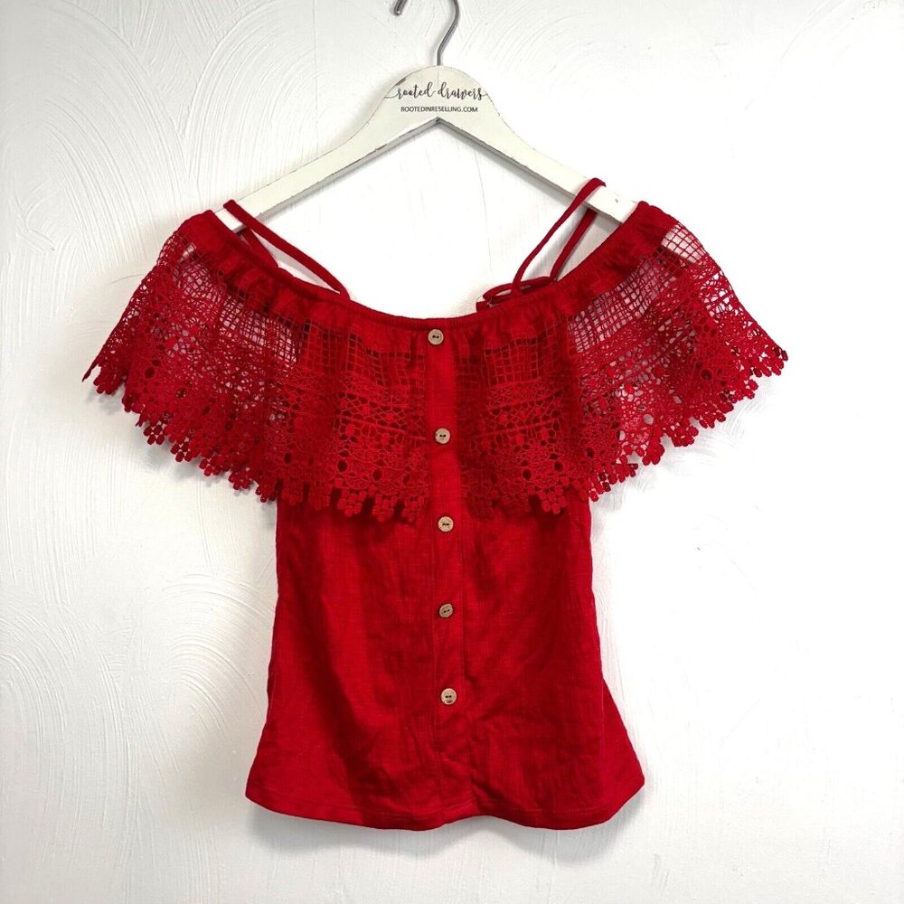 No Boundaries Blouse Red Boho Cute Off Shoulder Shirt Button Accent Solid Womens - Picture 1 of 6